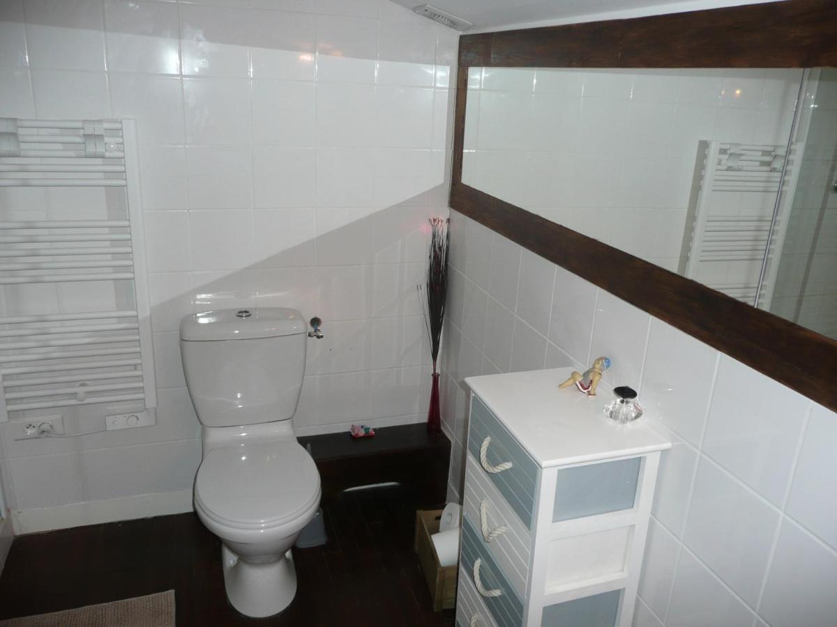 Maison Blanc Bed and Breakfast Gibourne Esterno foto